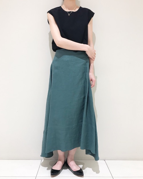 新しいコレクション MADISONBLUE MI-MOLLET FLARE SKIRTフレアスカート